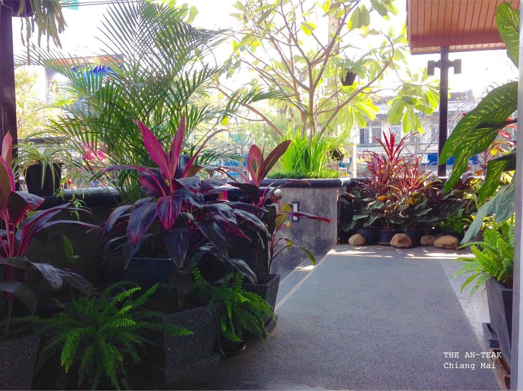 The An-Teak Chiang Mai Hotel ภายนอก รูปภาพ
